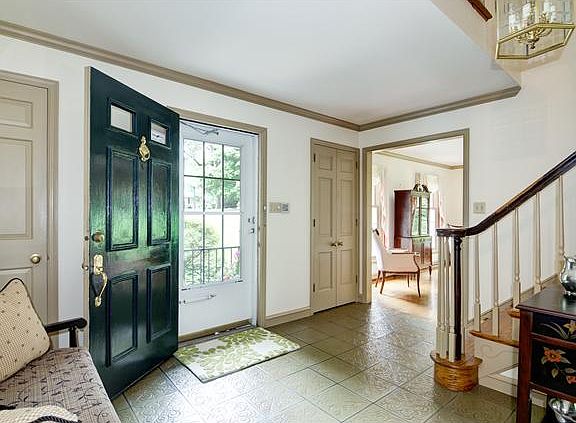 Come into the Circular Flow 3,600 sq. ft. Home