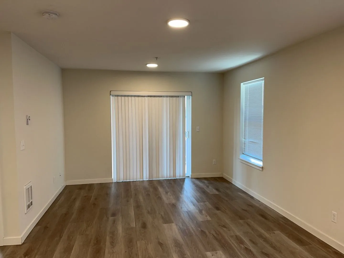 Harbor Station Apartments — Photo 4