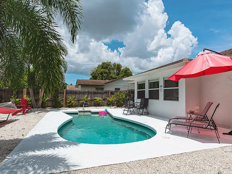 5876 Countrywood Dr — Photo 4