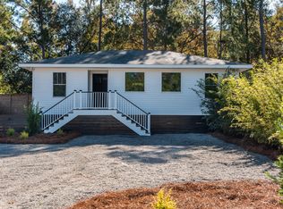 1813 Central Park Rd, Charleston, SC 29412