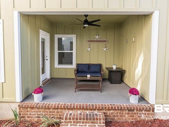 3rd image of 1332 Tiger Lily Ln