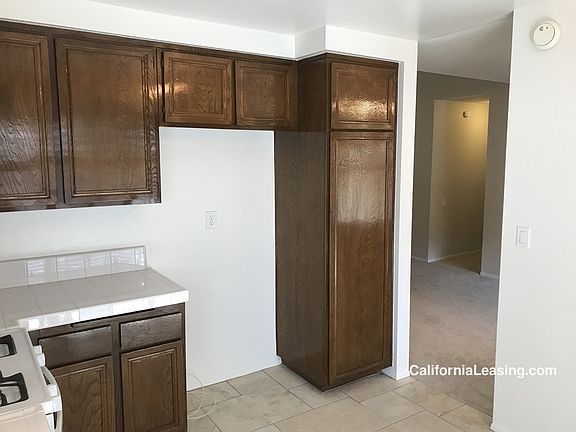 5th image of 24630 Golfview Dr