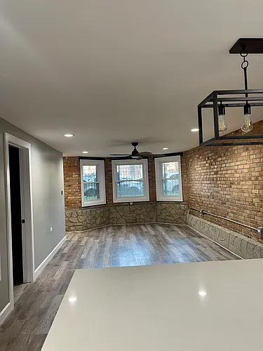 3620 S Wolcott Ave #BASEMENT Photo 1