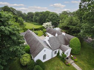 85 Saint Marks Ln, Islip, NY 11751