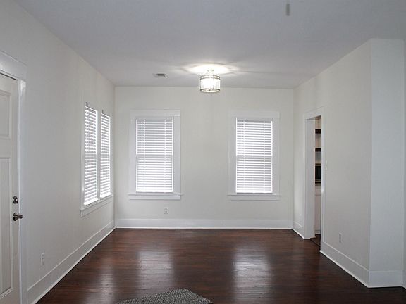 3rd image of 603 Mahony St