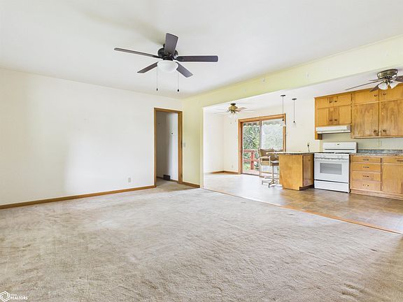 4th image of 1725 Orleans Ave
