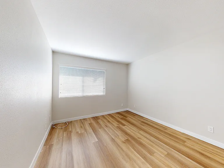 14709 S Budlong Ave — Photo 35