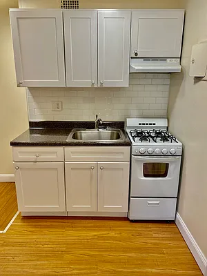 Rented by Brick Real Estate | media 7