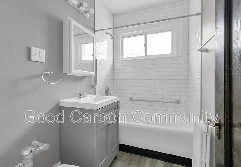 2096 Delaware Ave #7 — Photo 8