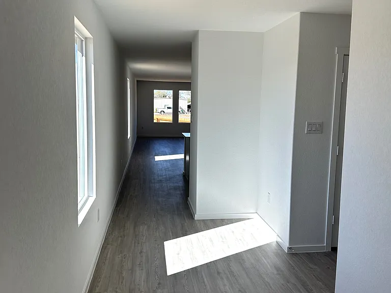 1417 White Willow — Photo 12