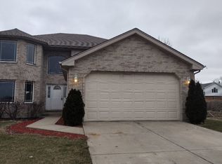 26056 S Eagle Dr, Monee, IL