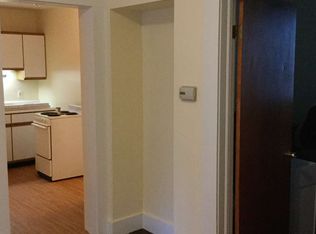 11 Osgood St APT 1, Greenfield, MA 01301