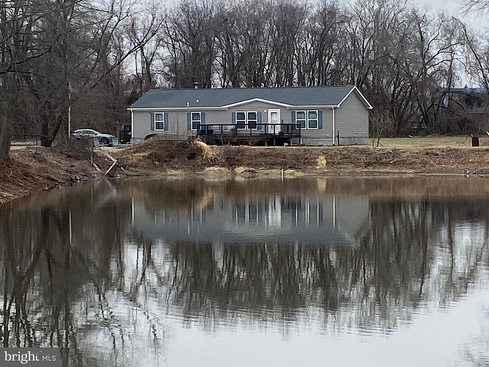 1st image of 9415 Cherry Tree Ln
