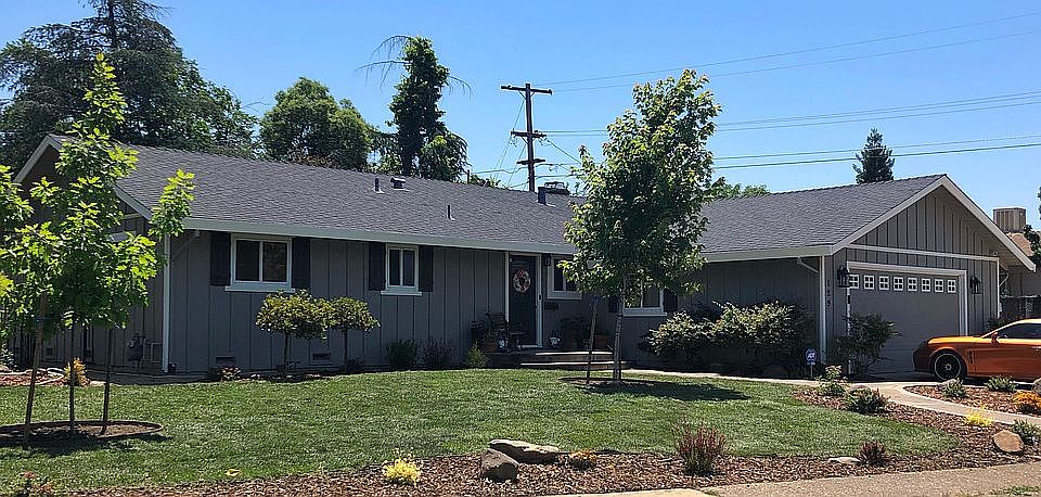 2nd image of 129 Henderson Way
