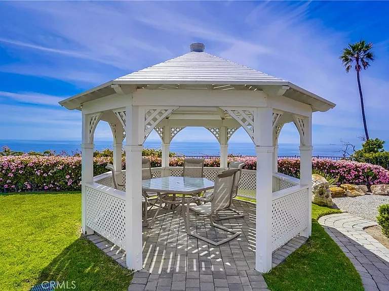 2045 W Paseo Del Mar — Photo 12