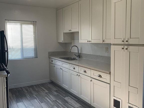5th image of 3451 W Florence Ave APT 6