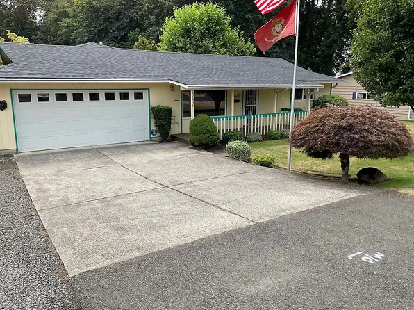 12439 NE Plantation Rd, Vancouver, WA 98685