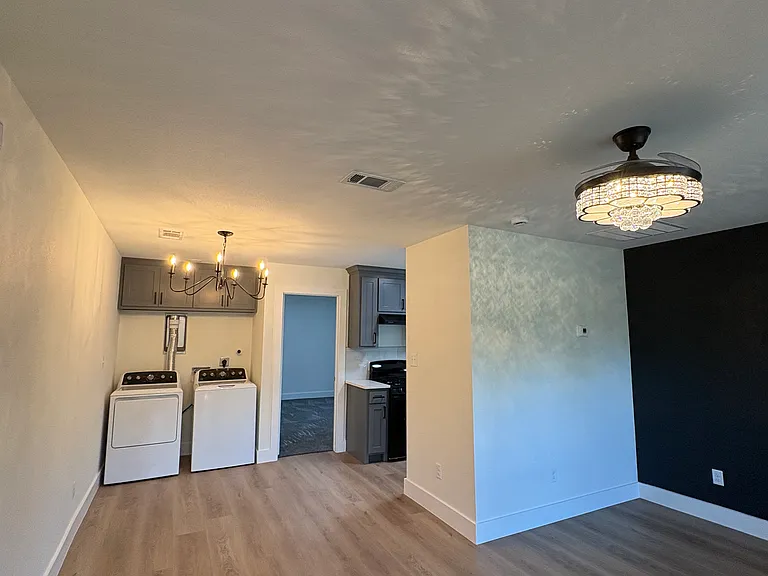 3927 Malcolm X Blvd #3927 — Photo 6