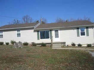 540 Hickory Smokehouse Rd, Hopkinsville, KY 42240