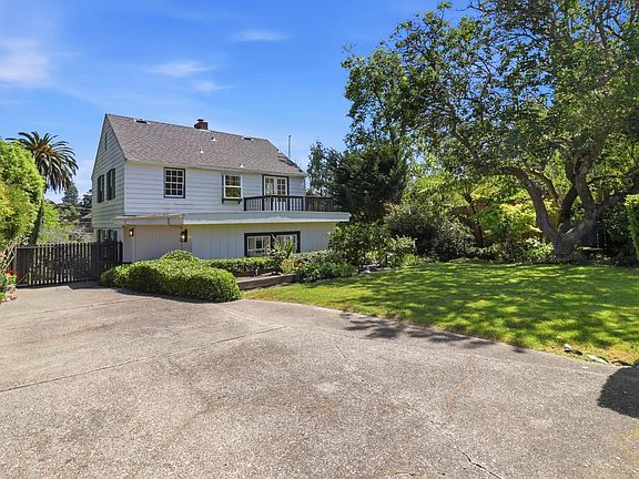 3rd image of 30 Walnut Avenue