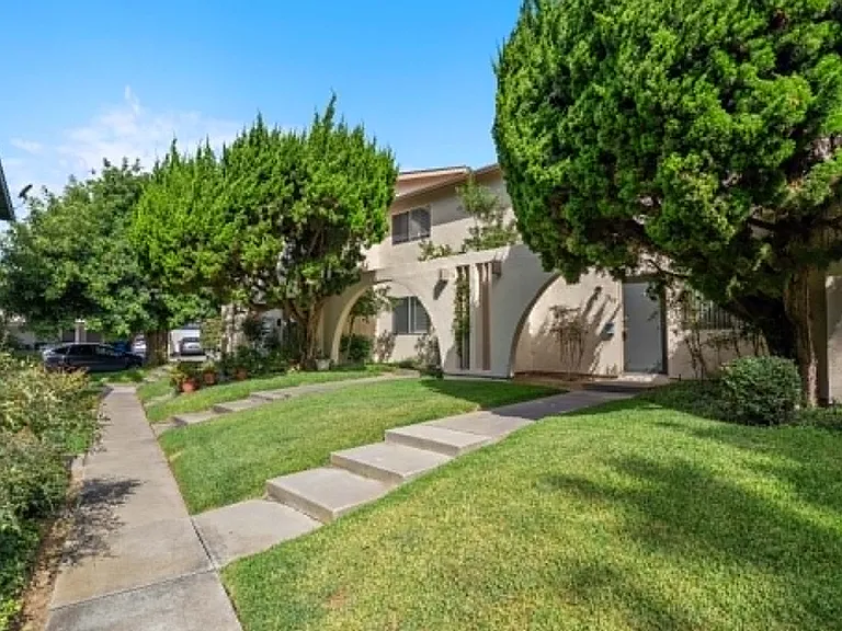7843 Camino Noguera — Photo 2