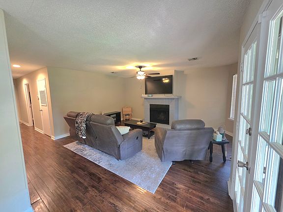 5th image of 515 Smith Reed Rd