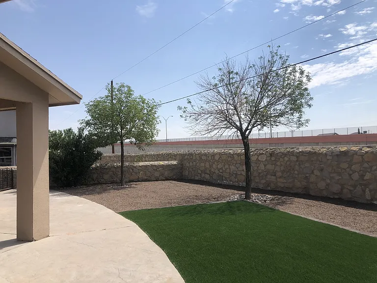 6216 Lovebird Ln — Photo 38
