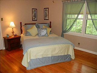 5th image of 2623 SE 29th St