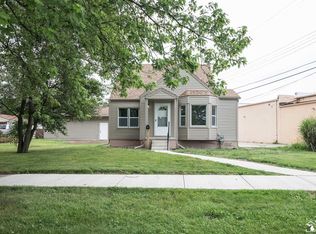 1911 Mill St, Lincoln Park, MI 48146