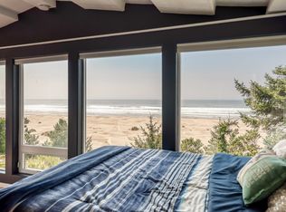 4132 NW Cherokee Ln, Newport, OR 97365