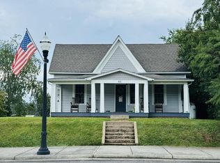 503 N Main St, Galax, VA 24333