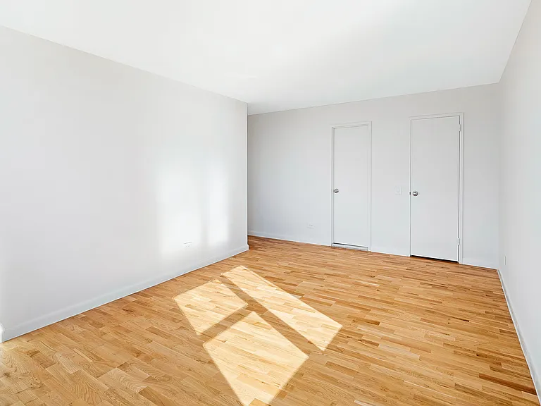 375 S End Ave #8E — Photo 3