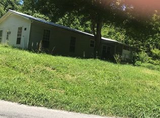 559 Smith Chapel Rd, Cookeville, TN 38501