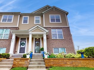 301 N Delphia Ave, Park Ridge, IL 60068