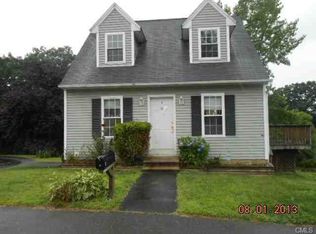3 Sorrel Rd, Waterbury, CT 06704