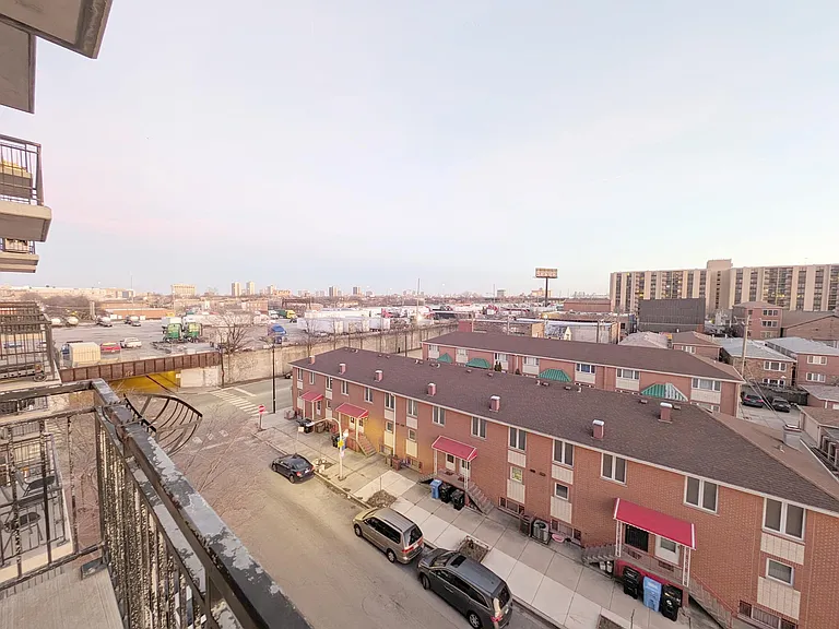 2322 S Canal St #504 — Photo 13