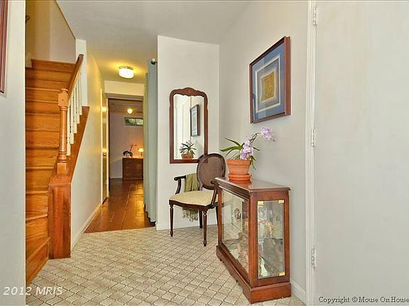 3rd image of 7385 Hallcrest Dr