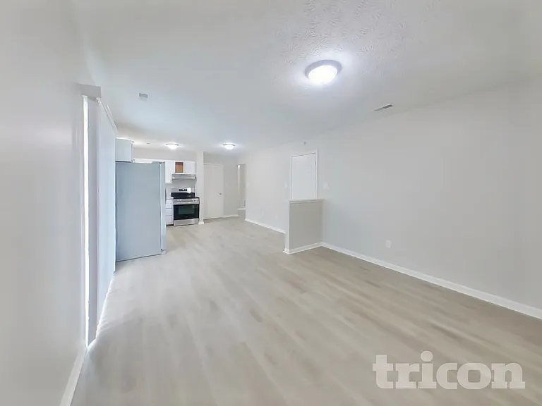 3812 Cologne Ct — Photo 4
