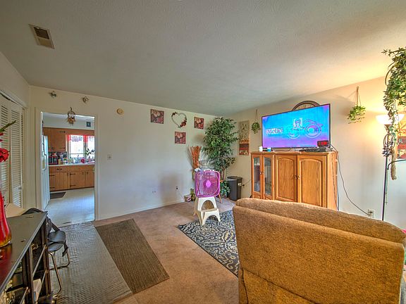 3rd image of 1412 5th St