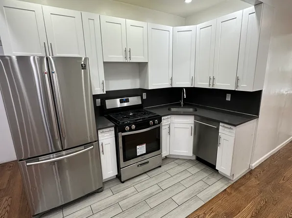 1479 Dahill Road image 1 of 5