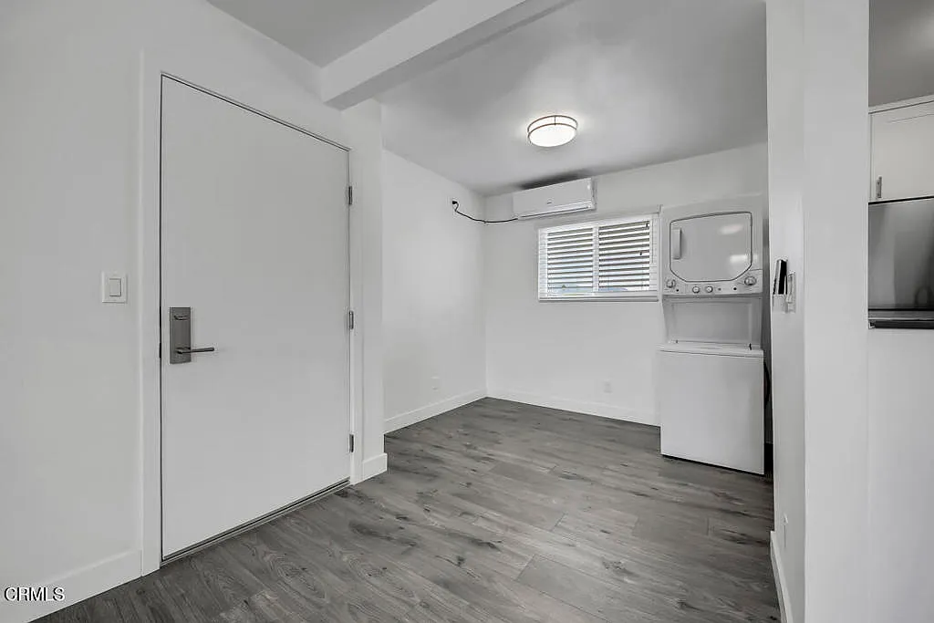 2 bed, 1.0 bath, 700 sqft, $2,600 — Photo 4