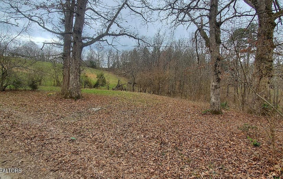 1st image of 226 Keeton Ln