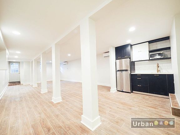 4th image of 84 Clinton Ave #1B