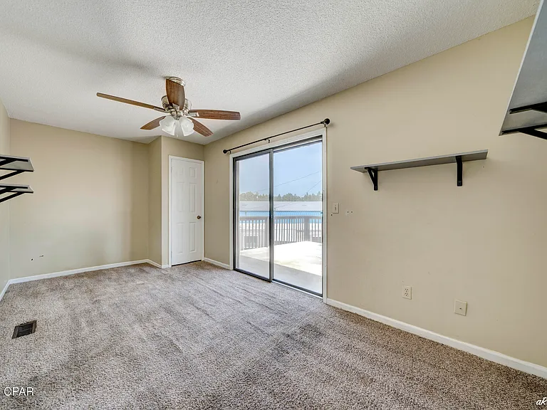 929 Marina Dr — Photo 22