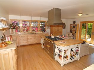 1134 Rockefeller Dr, Sunnyvale, CA 94087