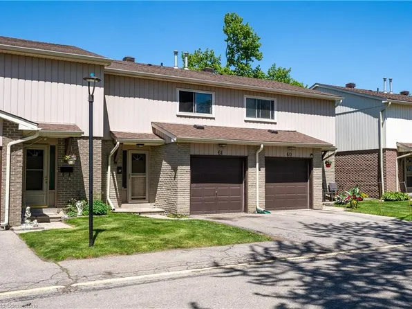51 Paulander Dr #61, Kitchener, ON N2M 5E5