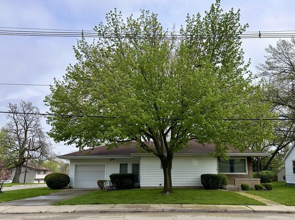 1627 Pulaski St, Peru, IL 61354