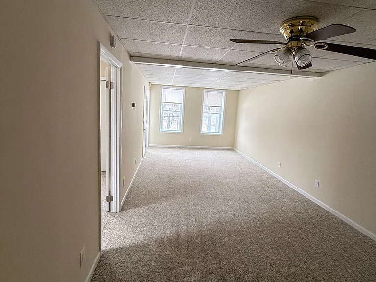 5 Alden St #B — Photo 1