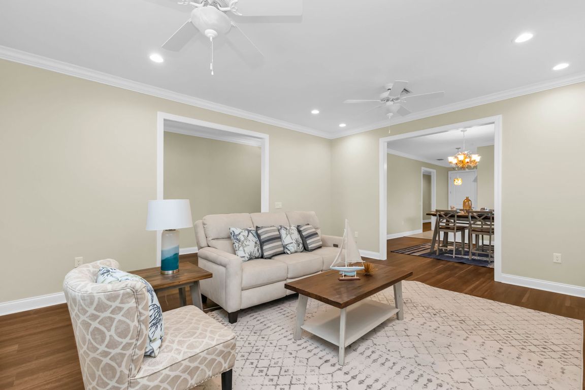 next background image