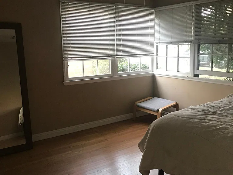 4317 Westlawn Ave — Photo 16